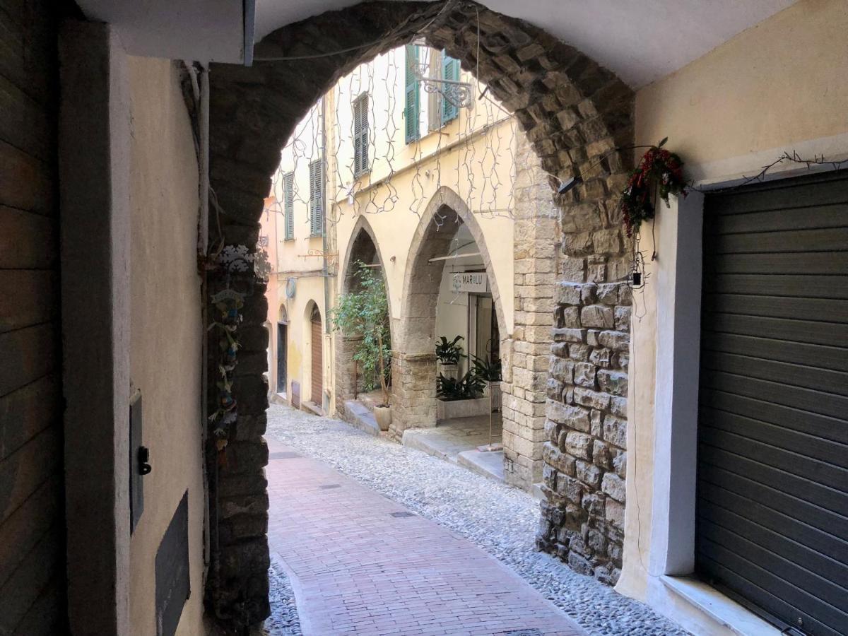 Appartamento Ai Piedi Della Pigna سانريمو المظهر الخارجي الصورة