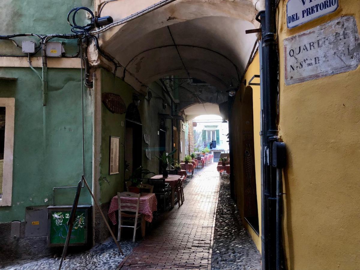 Appartamento Ai Piedi Della Pigna سانريمو المظهر الخارجي الصورة