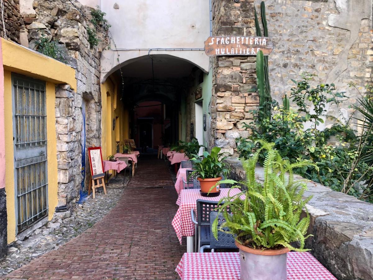 Appartamento Ai Piedi Della Pigna سانريمو المظهر الخارجي الصورة