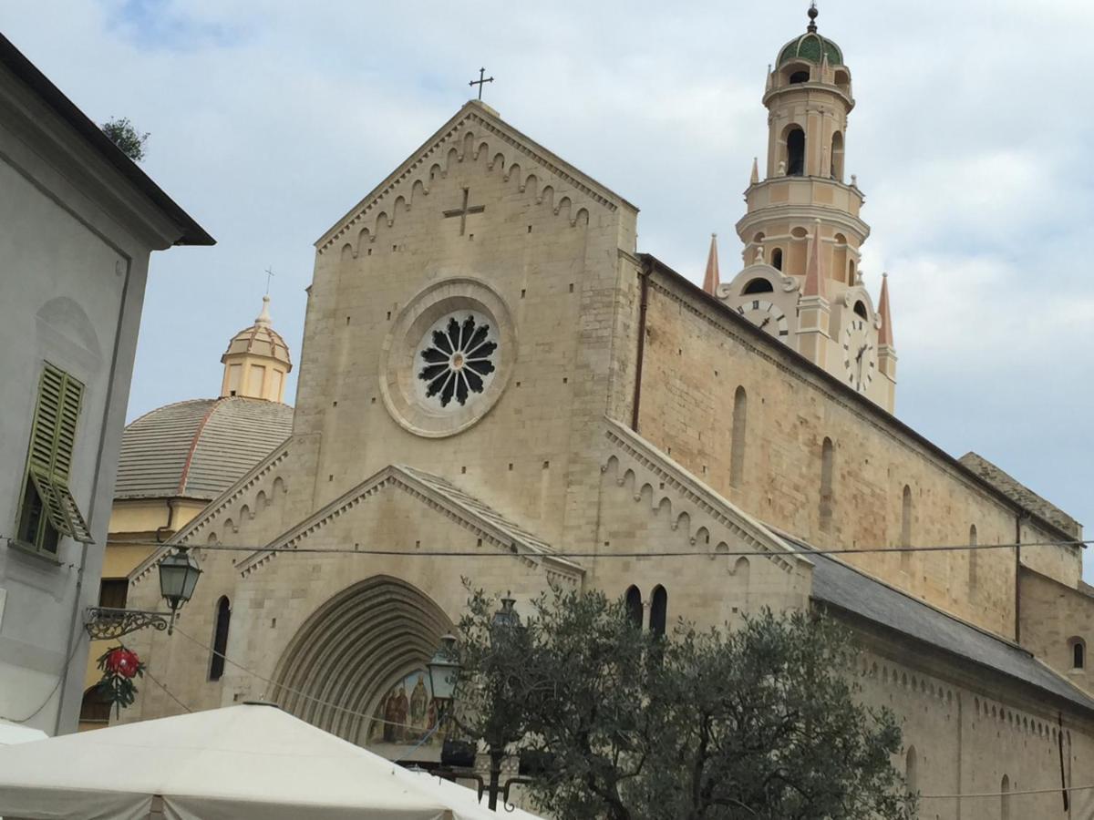 Appartamento Ai Piedi Della Pigna سانريمو المظهر الخارجي الصورة
