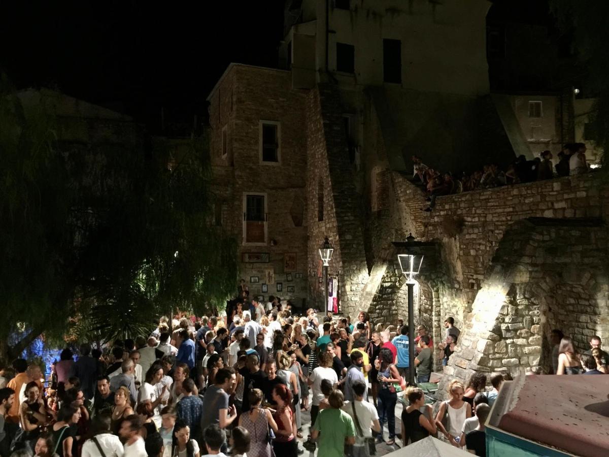 Appartamento Ai Piedi Della Pigna سانريمو المظهر الخارجي الصورة